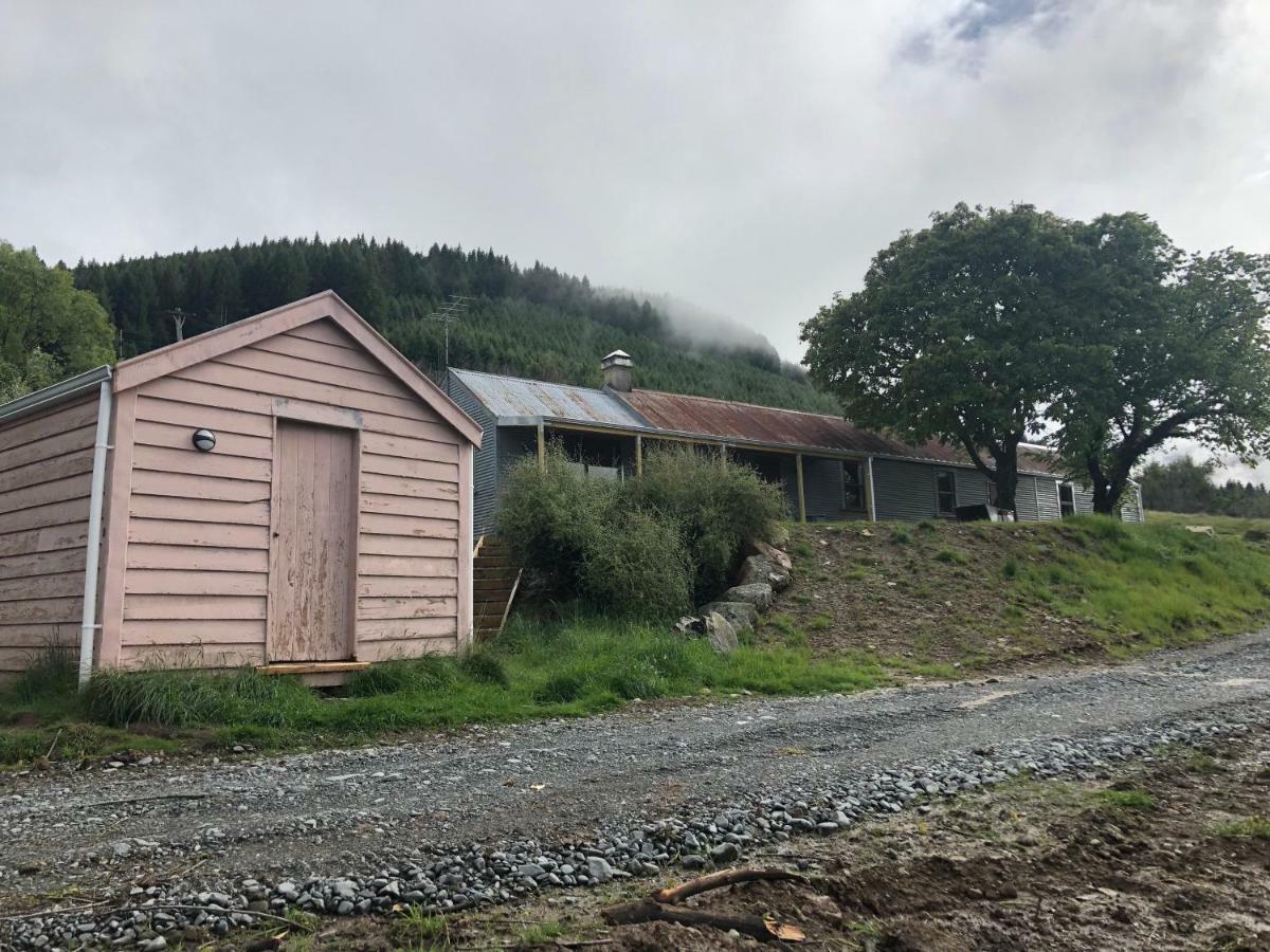 Mount Cook Station Shearers Quarters Lodge Lake Tekapo Exterior photo