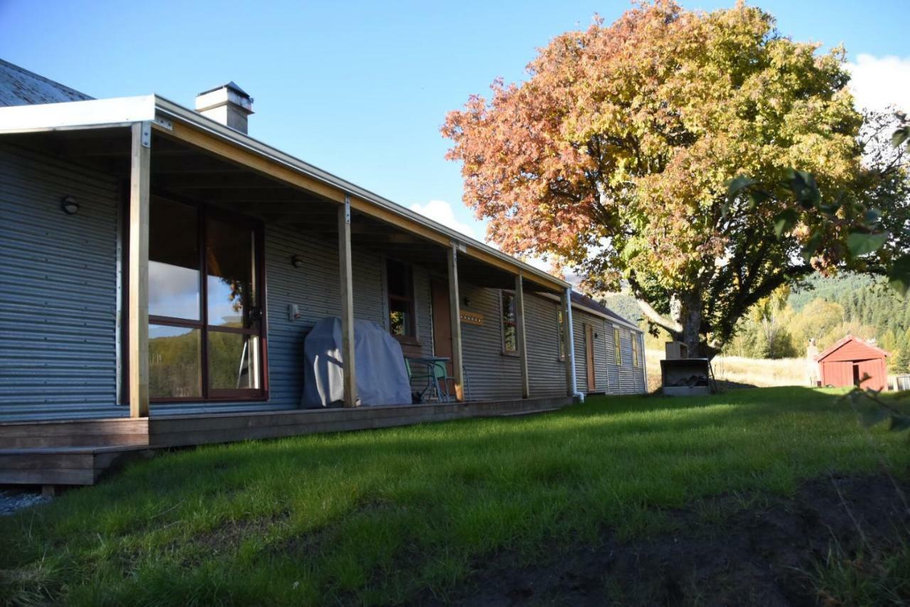 Mount Cook Station Shearers Quarters Lodge Lake Tekapo Exterior photo